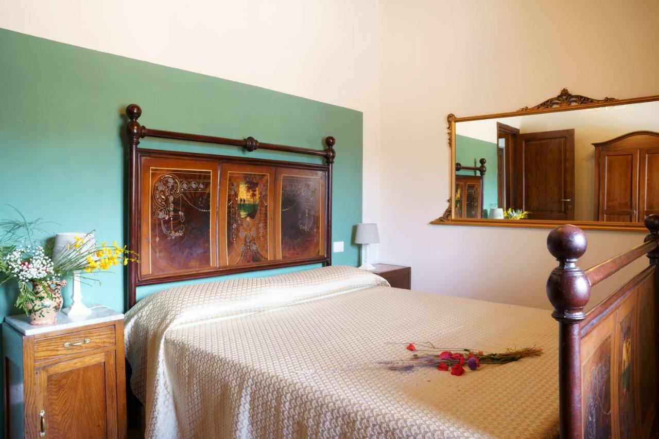La Locanda Dell'Olmo Орвието Екстериор снимка