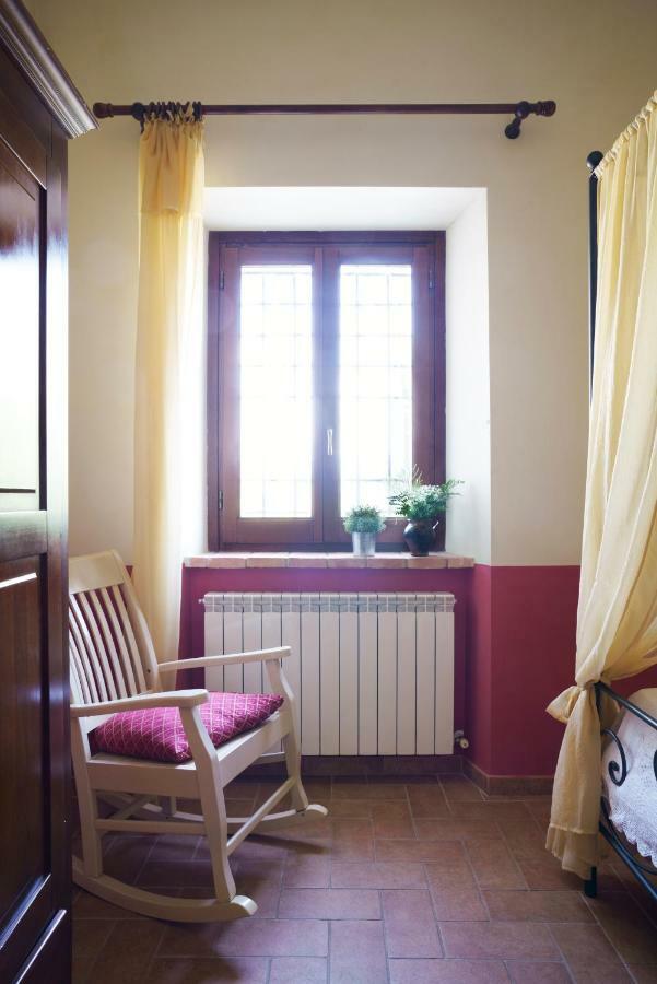 La Locanda Dell'Olmo Орвието Екстериор снимка